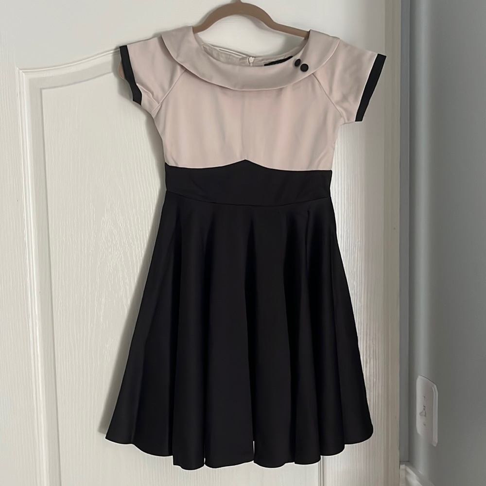 Available in sizes 9-10 and 11-12